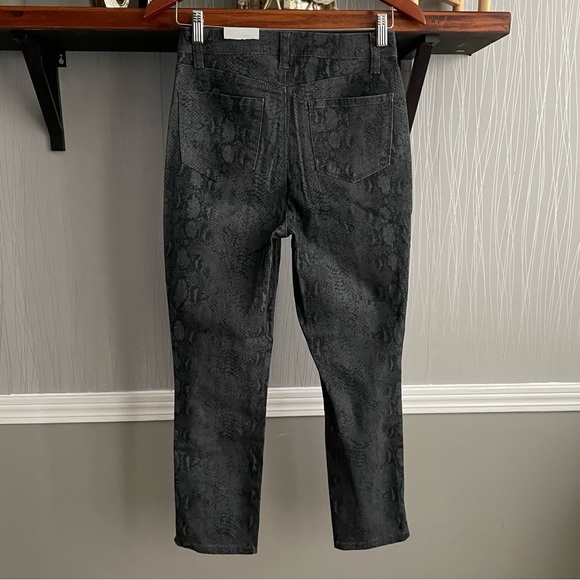 Fashion Nova slither away snake print jeans skinny jeans charcoal print - Picture 8 of 11